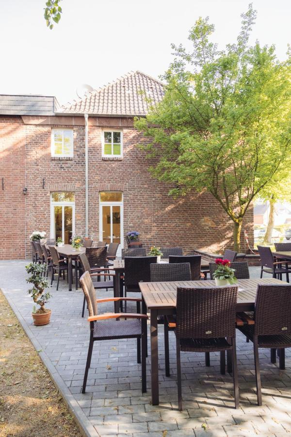Altes Pfarrhaus Hotel เกลเดิร์น ภายนอก รูปภาพ